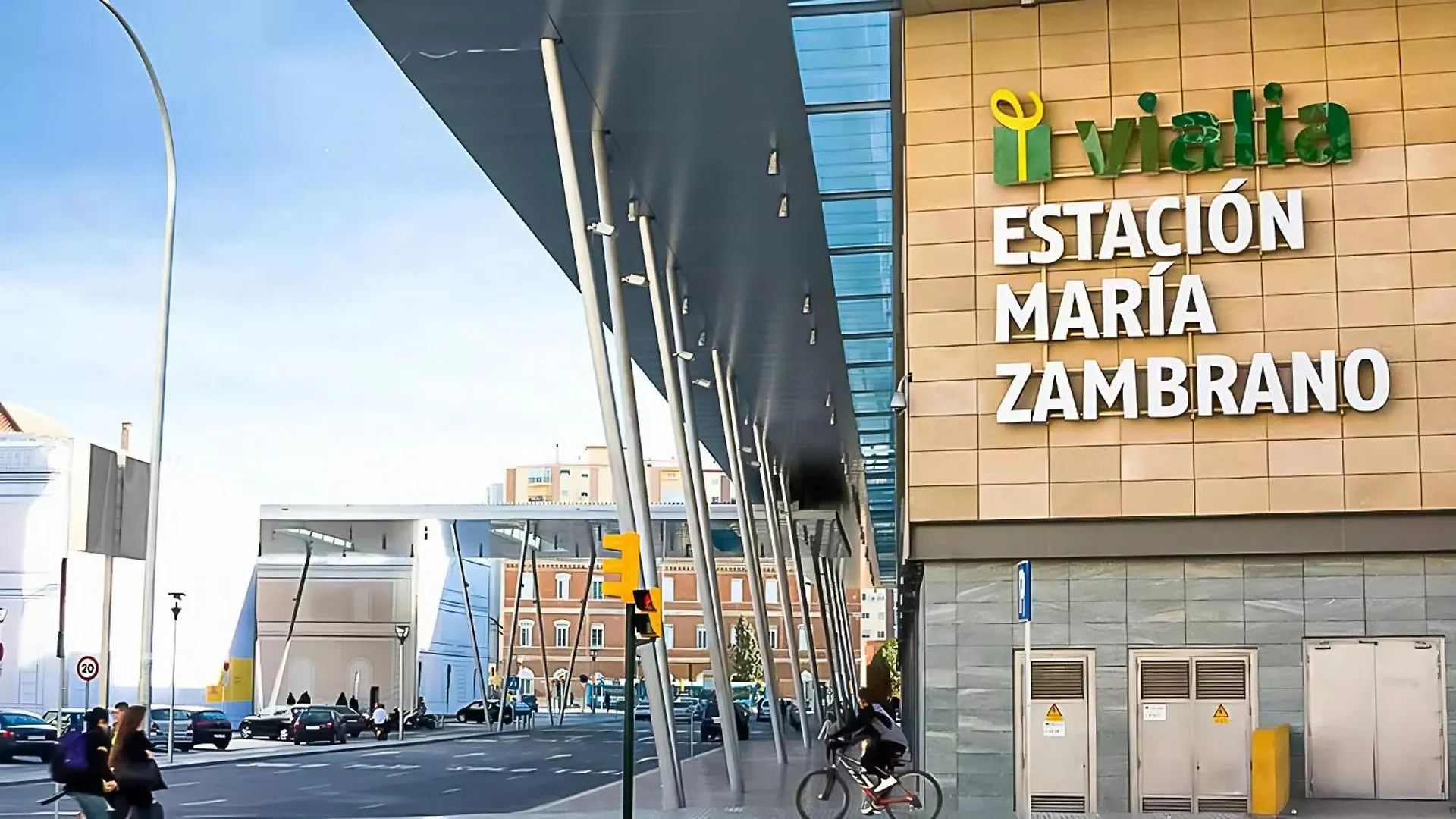 Estudio Debora Vialia A Pasos De La Estacion Malaga