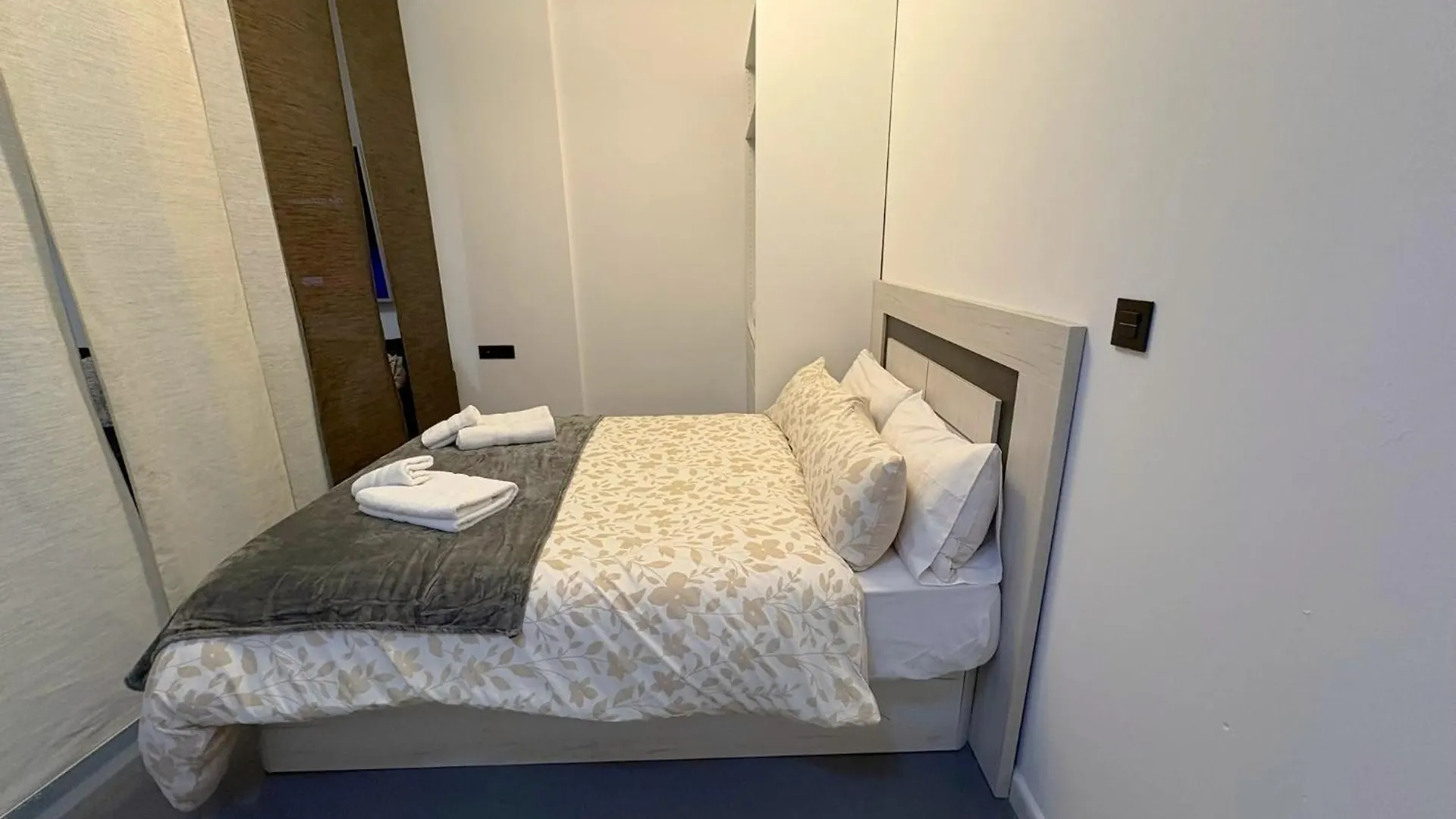 Estudio Debora Vialia A Pasos De La Estacion Malaga Apartment